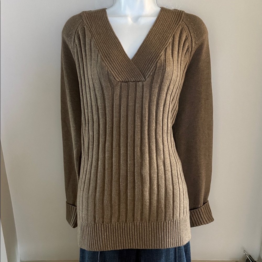 WHBM V-Neck Ribbed Brown Sweater/ tunic